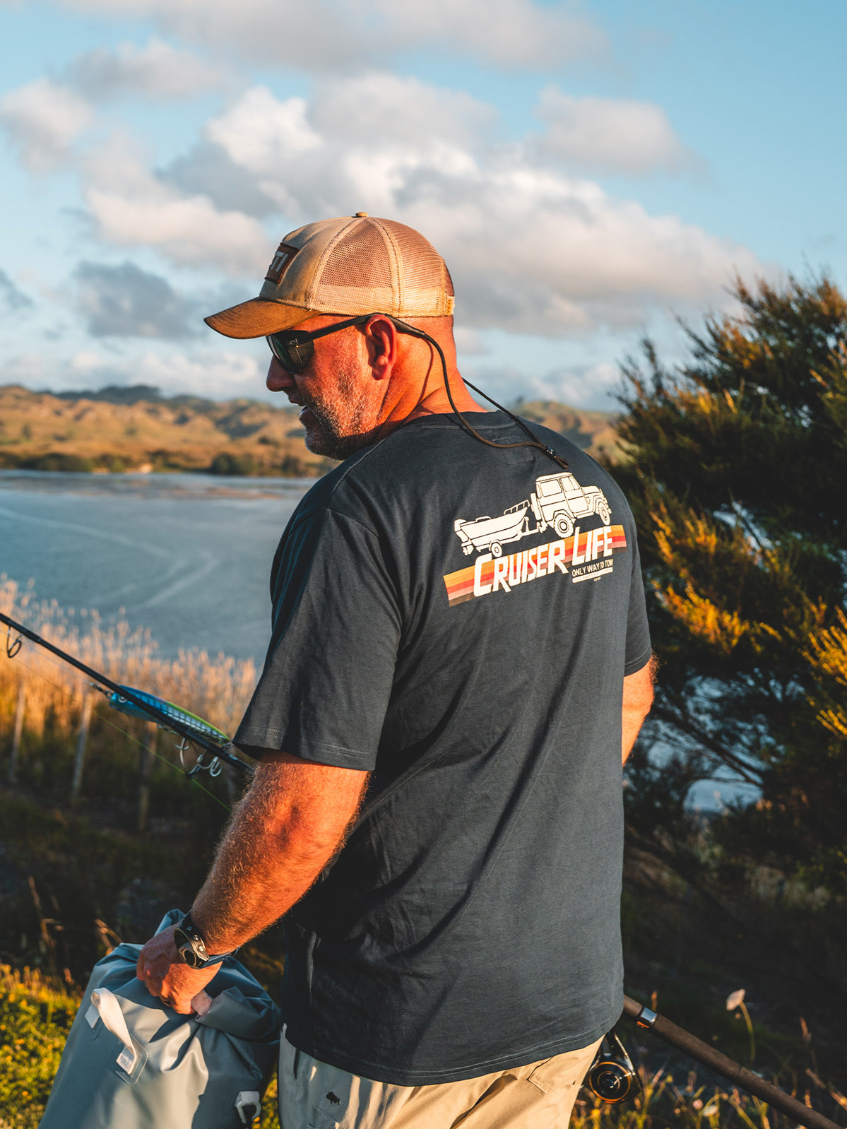 Just Another Fisherman Cruiser Life Sea Tee - Navy