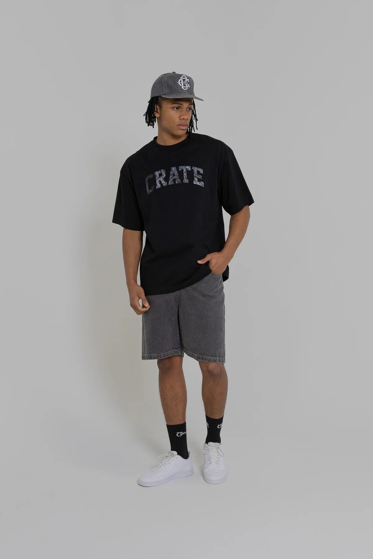 Crate Varsity Box Fit T-Shirt Black/Tree Camo