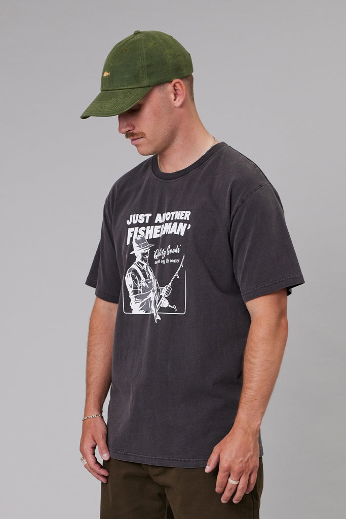 Just Another Fisherman Quality Goods Sea Tee Aged Black