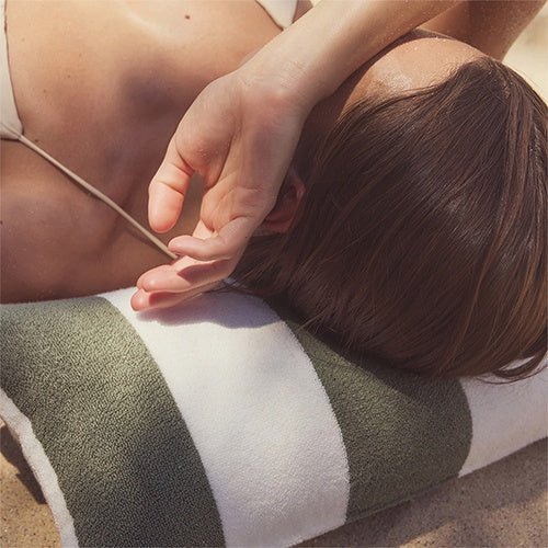Sunnylife Beach Pillow The Vacay Olive Stripe