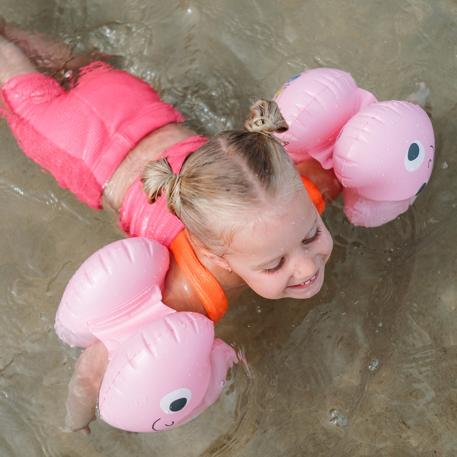 Sunnylife Kids Inflatable Arm Bands Poppy the Peach Pink