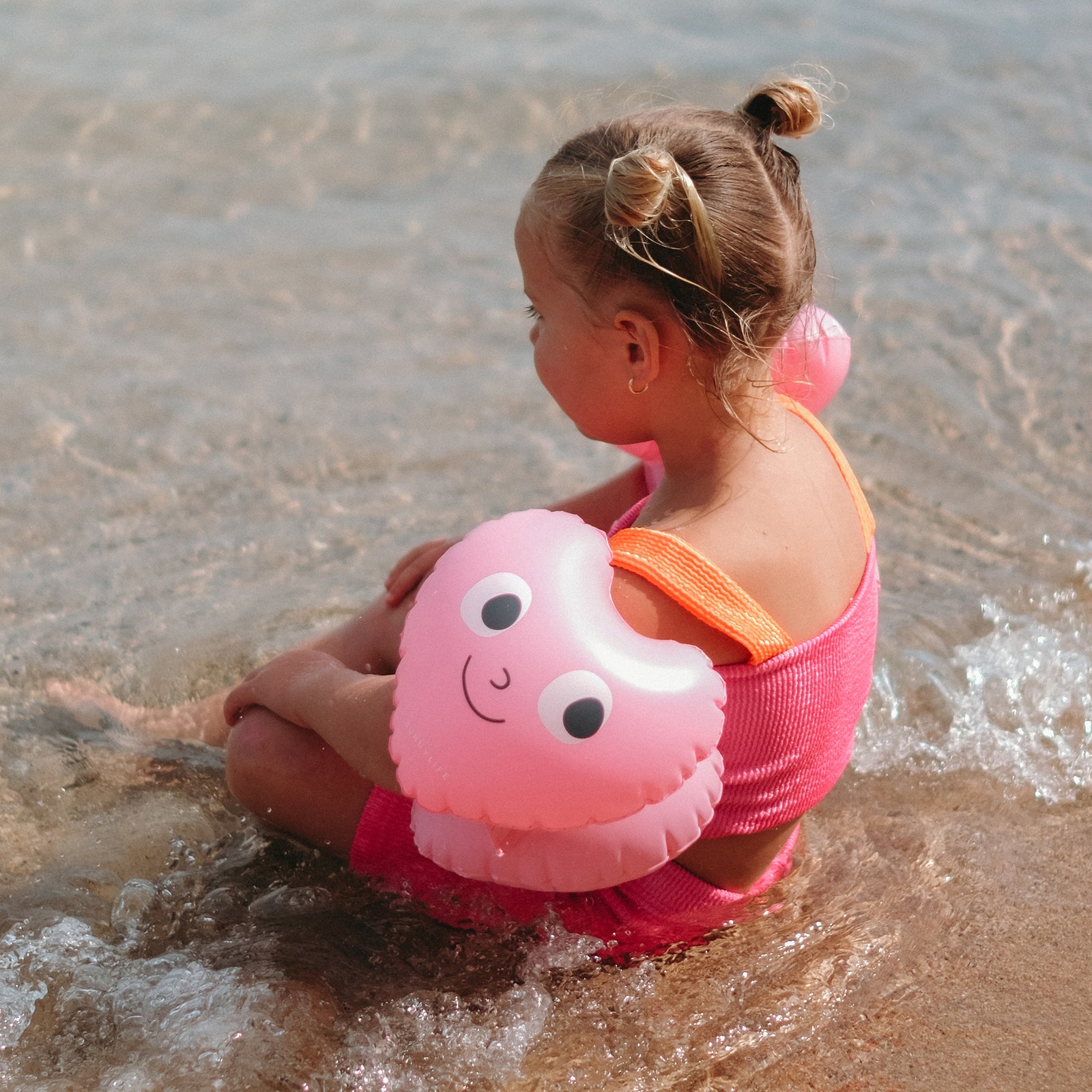 Sunnylife Kids Inflatable Arm Bands Poppy the Peach Pink