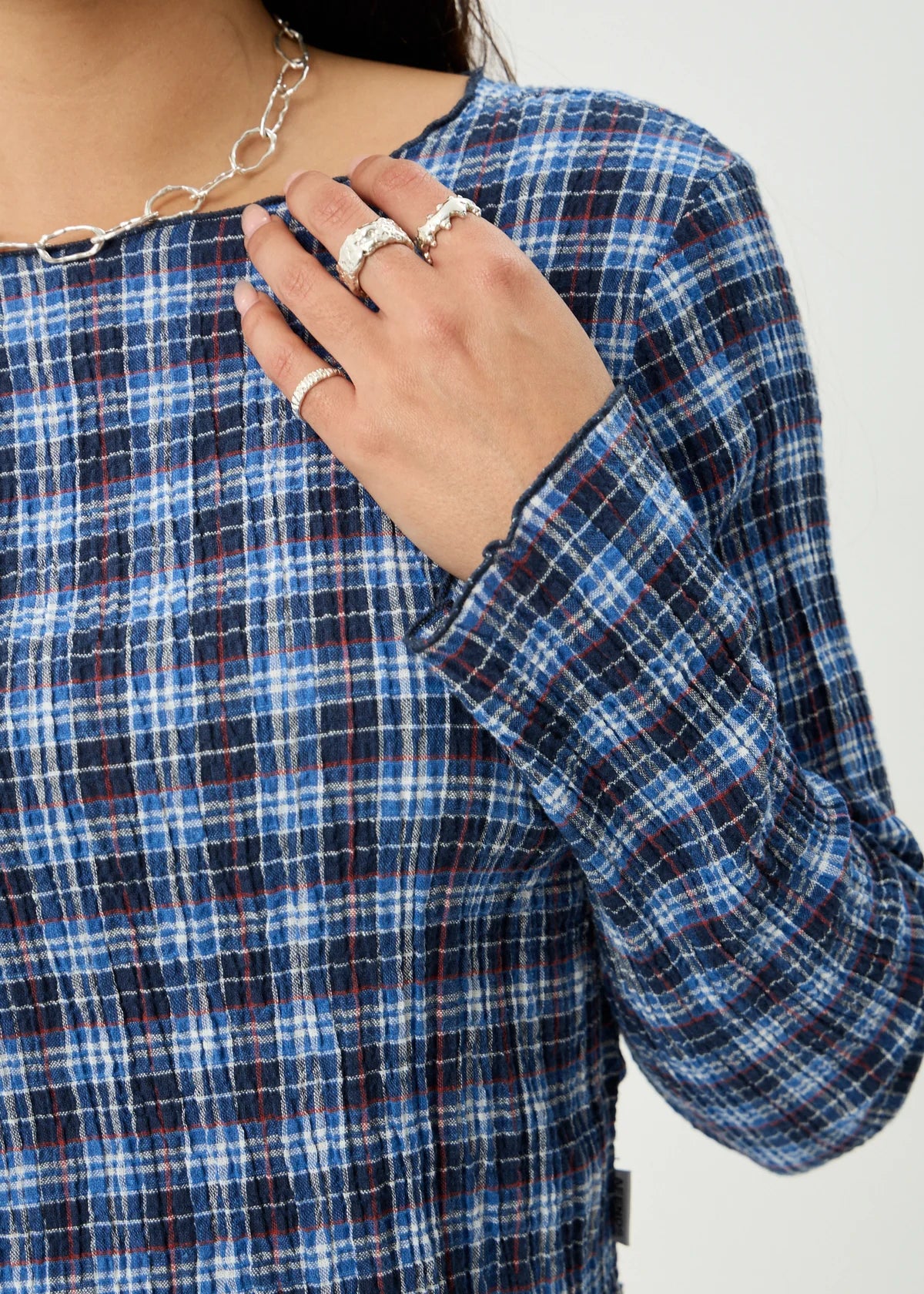 Afends Mountains - Seersucker Long Sleeve Top - Navy Red Check