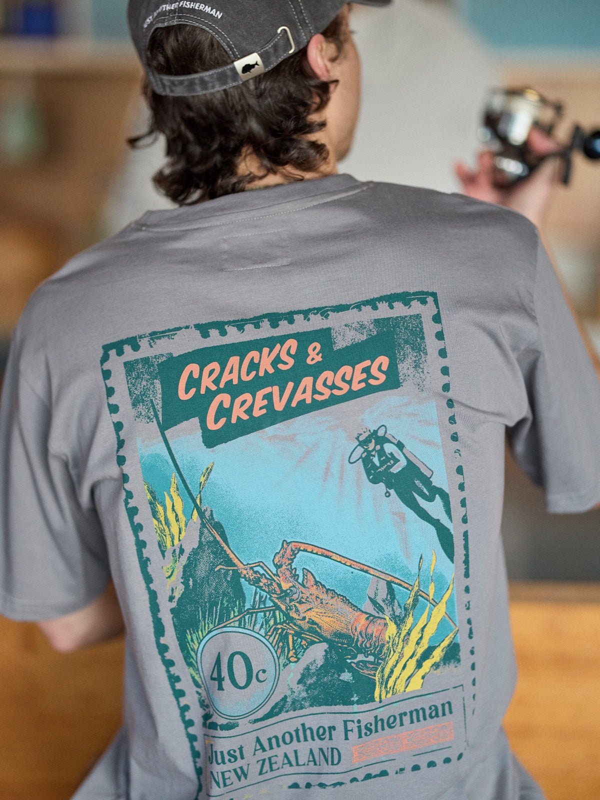 Just Another Fisherman Cracks &amp; Crevasses Sea Tee Charcoal