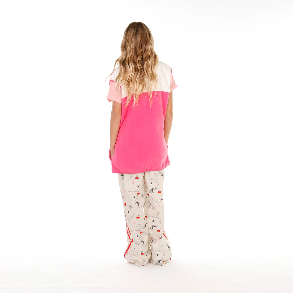 Hello Stranger Girls Everything Vest Cream Pink