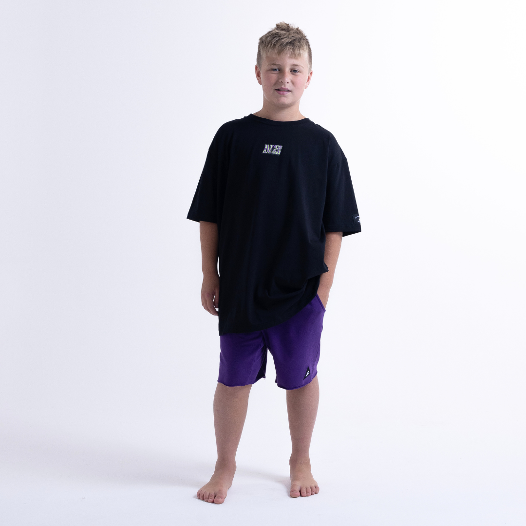 Hello Stranger I Love NZ Box Tee Black