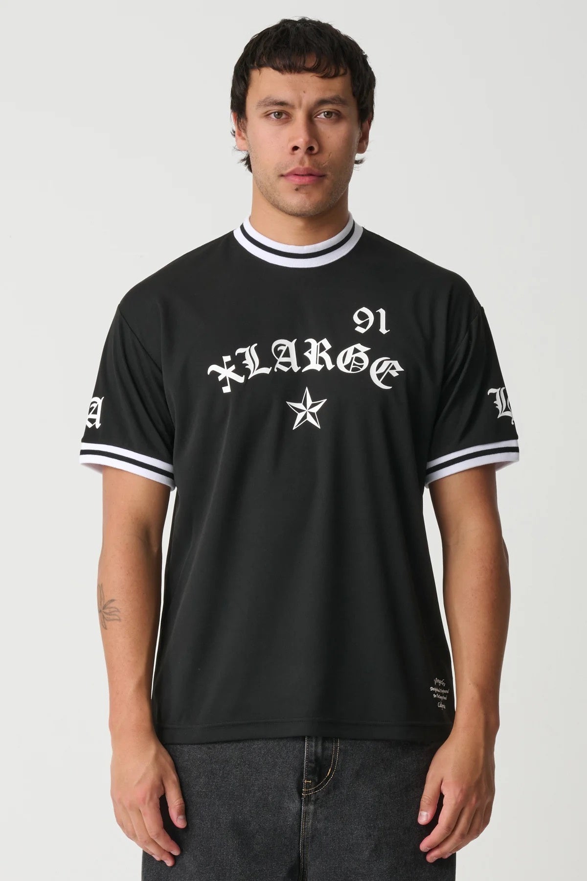 XLARGE Old English SS Jersey Black