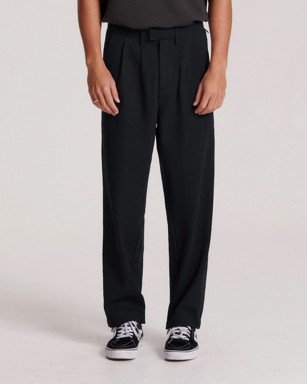 Critical Slide Harro Twill Pant Vintage Black