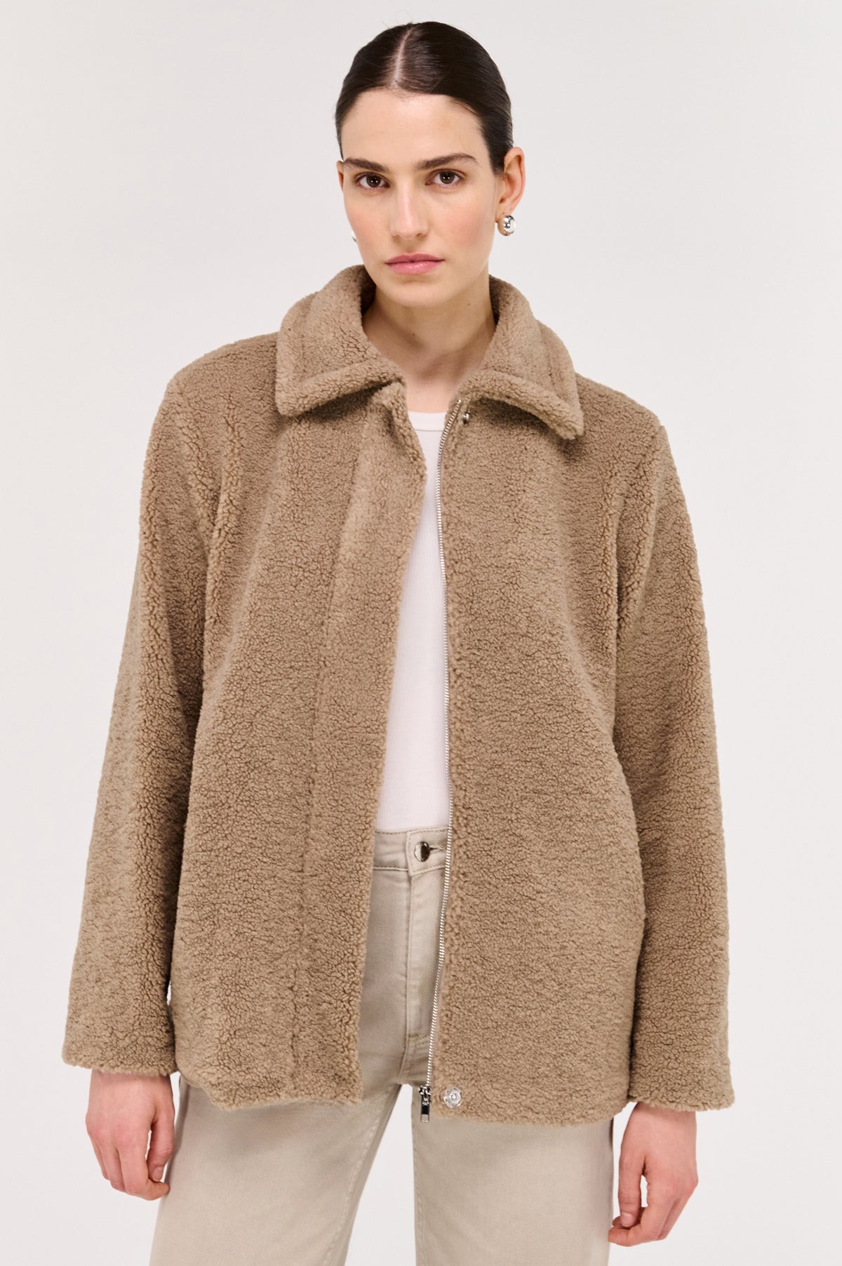 Staple The Label Margo Long Line Sherpa Jacket Beige