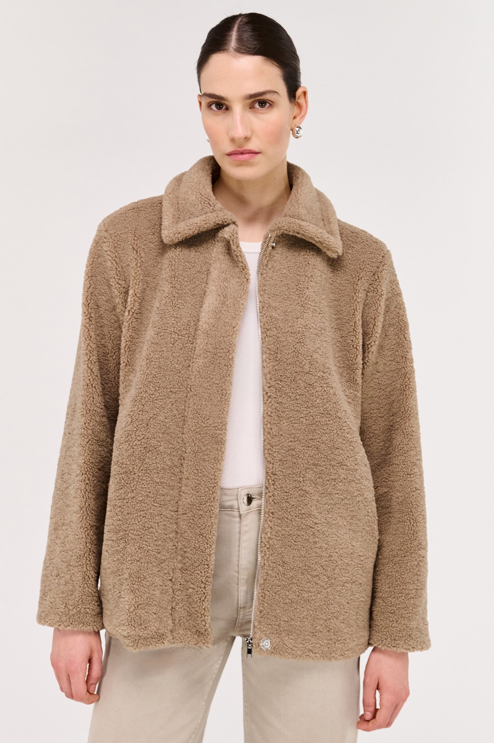 Staple The Label Margo Long Line Sherpa Jacket Beige