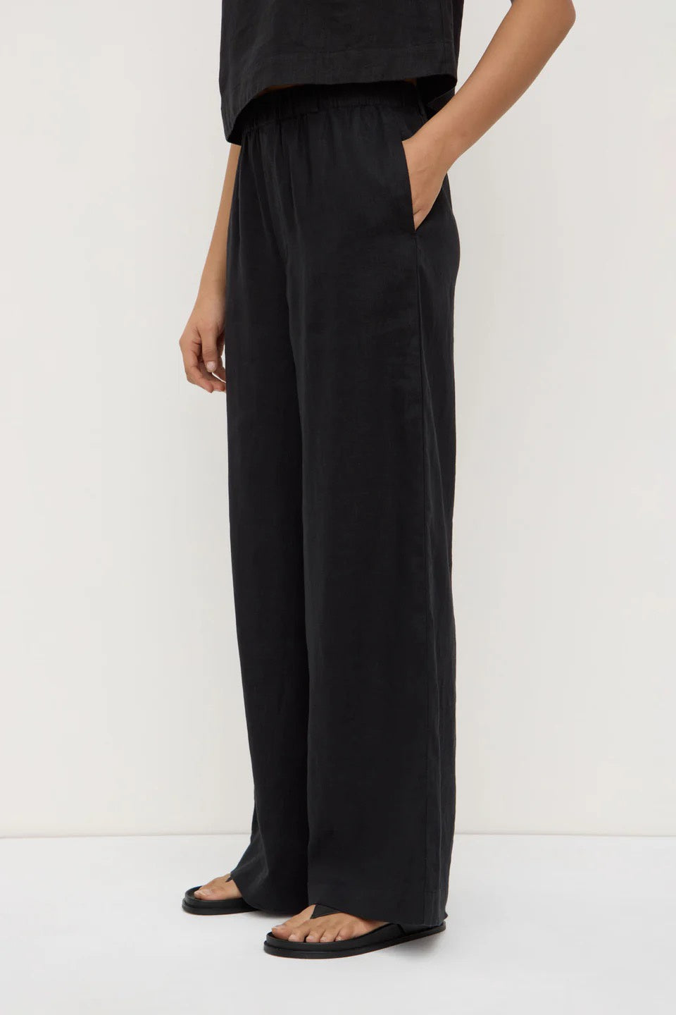 Assembly Everyday Linen Pant Black