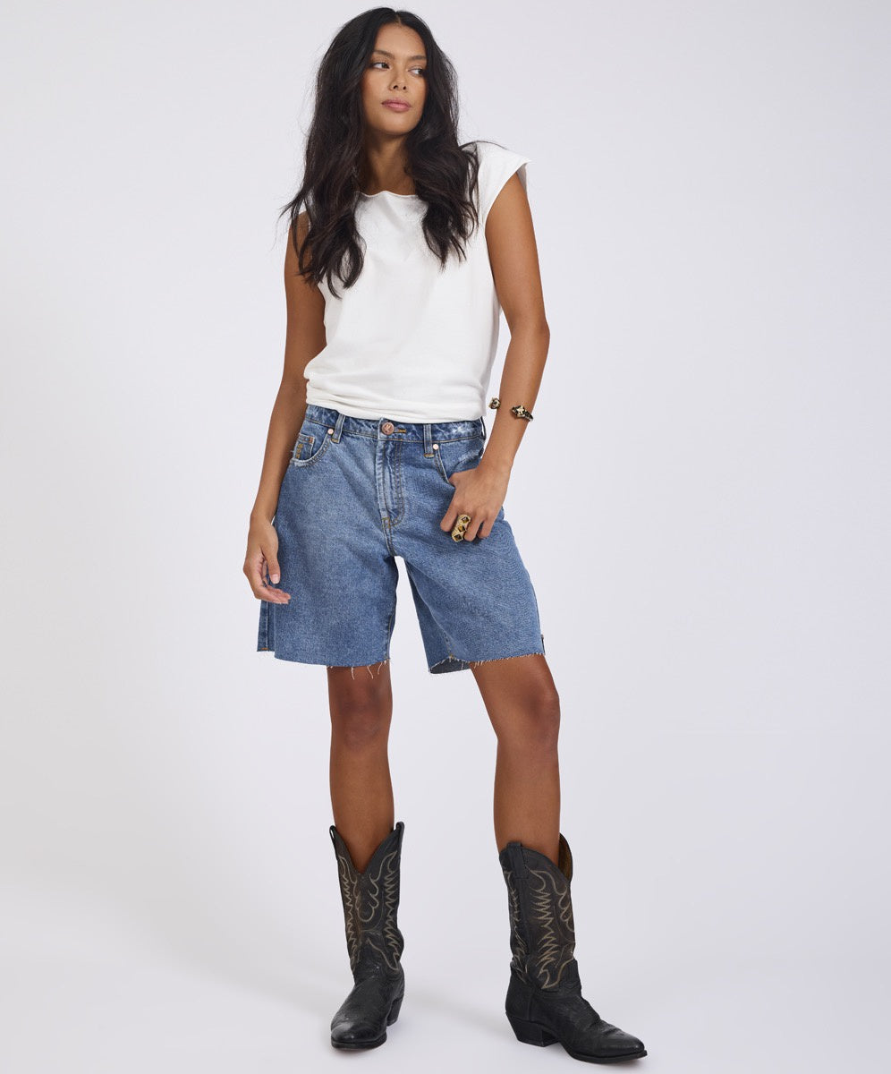 One teaspoon Plain White Vintage tank