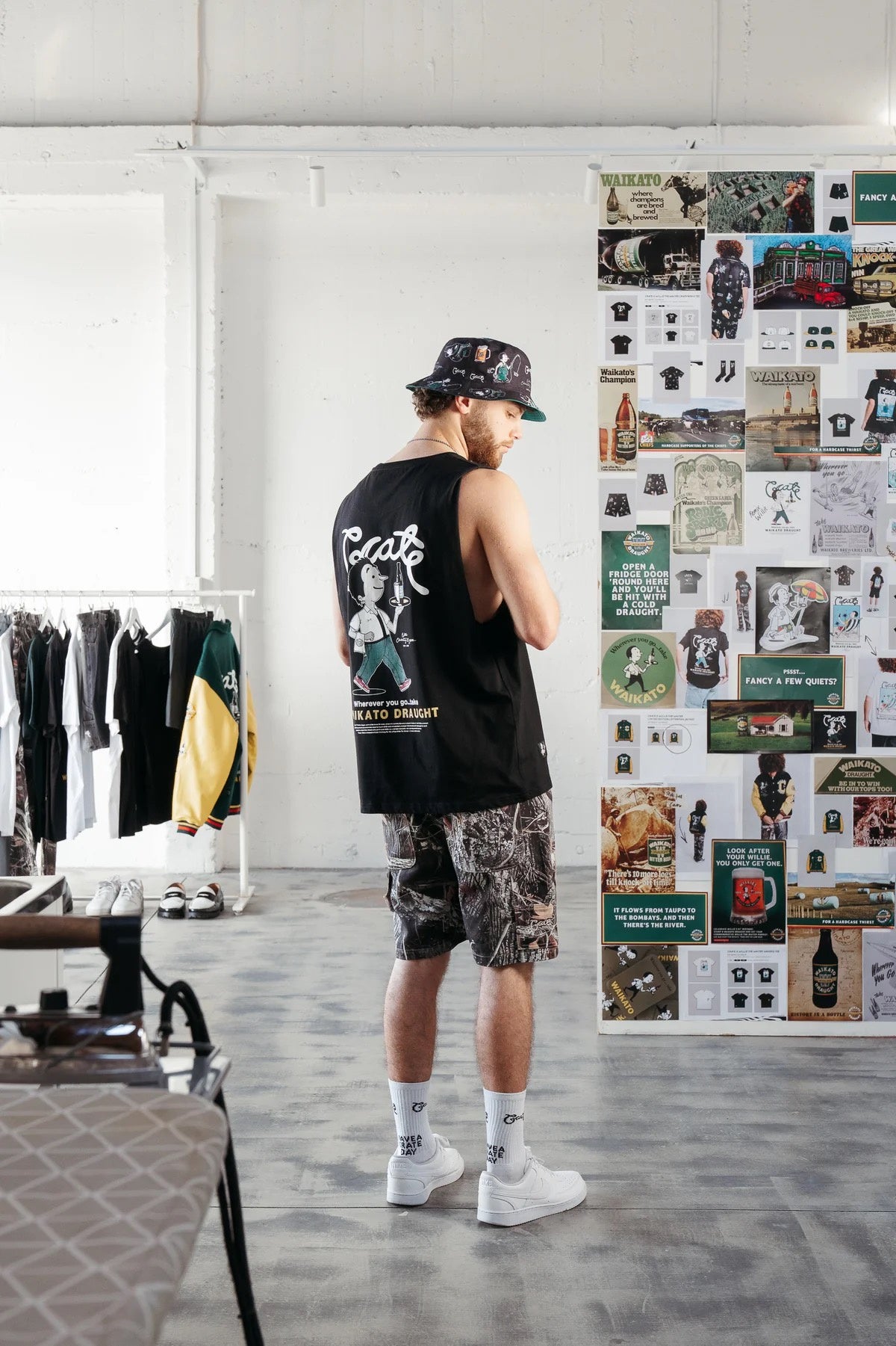 Crate X Willie the Waiter Remix Muscle Singlet Black