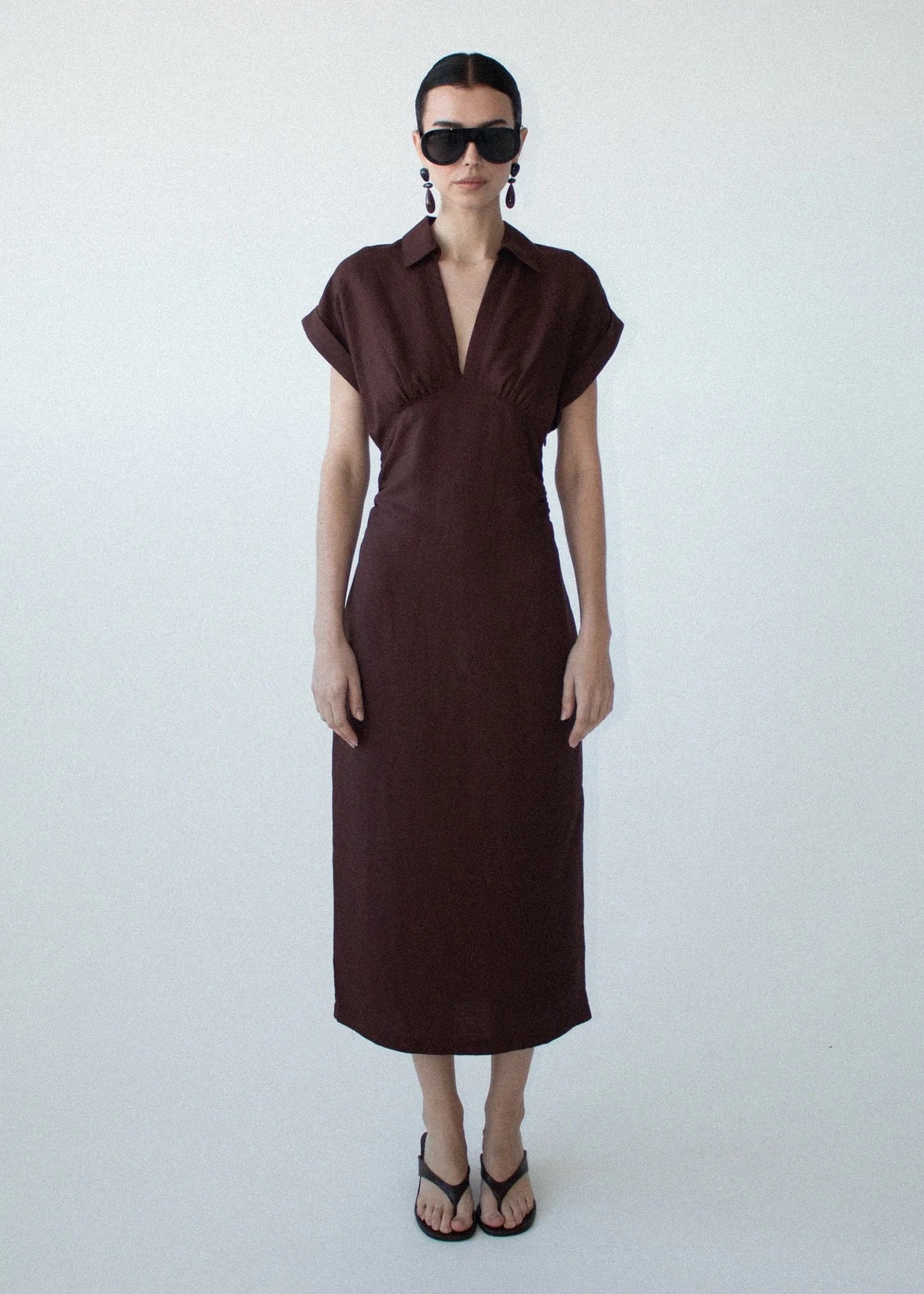 Staple the Label Rhodes Midi Dress Chocolate