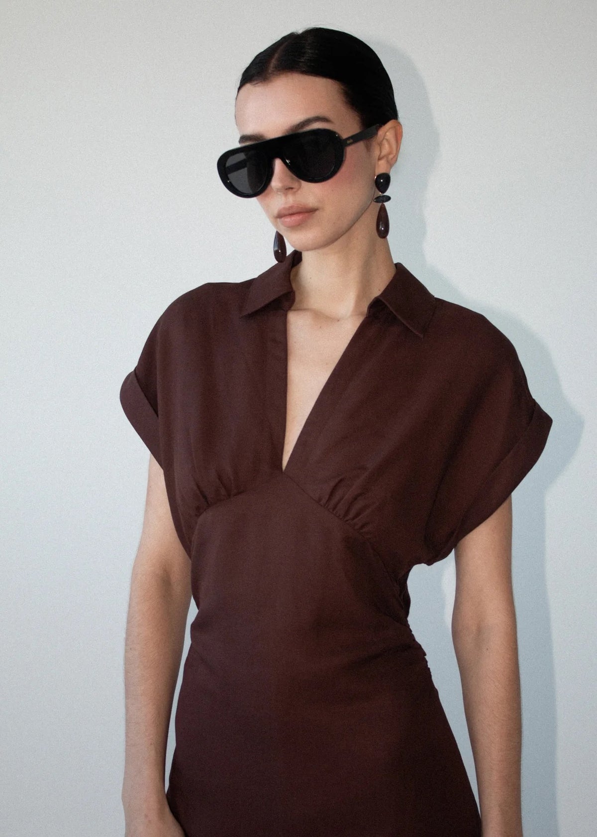 Staple the Label Rhodes Midi Dress Chocolate