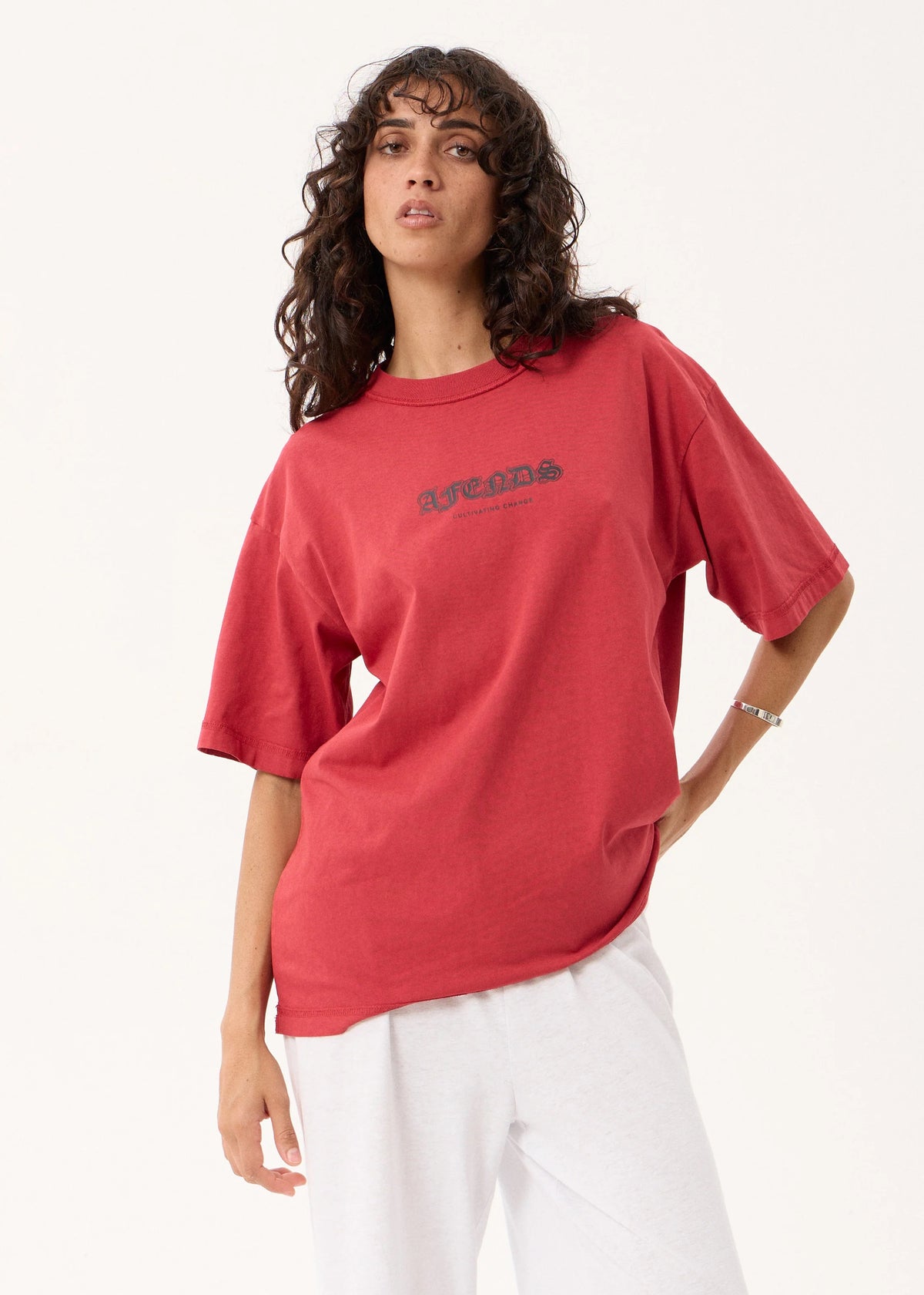 Afends Script - Boxy Tee Vintage Cherry