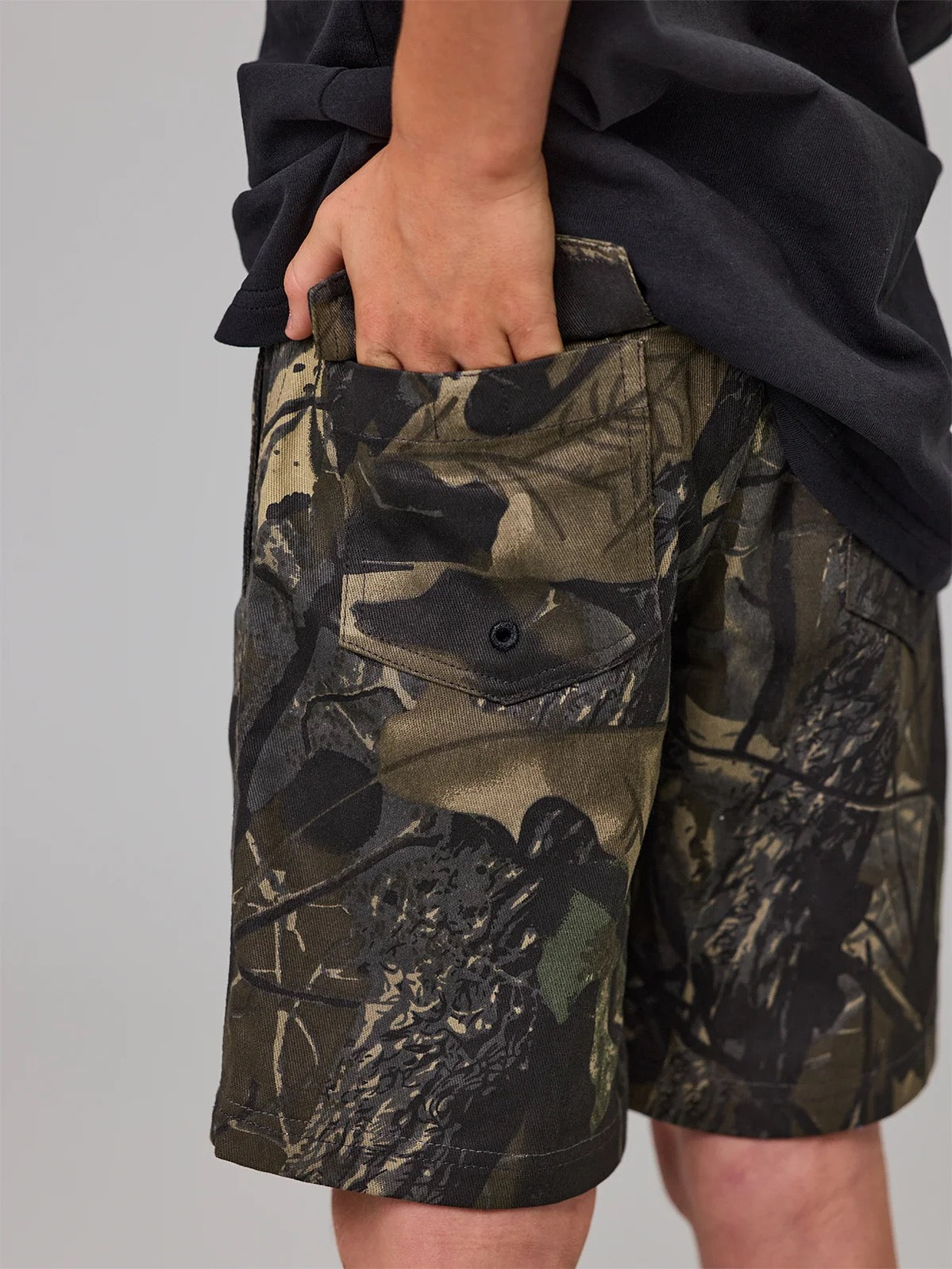 Just Another Fisherman Mini Shipyard Short Oak Camo