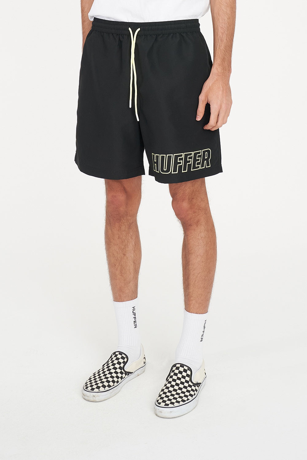 Huffer Staple Trunk/Outlined Black