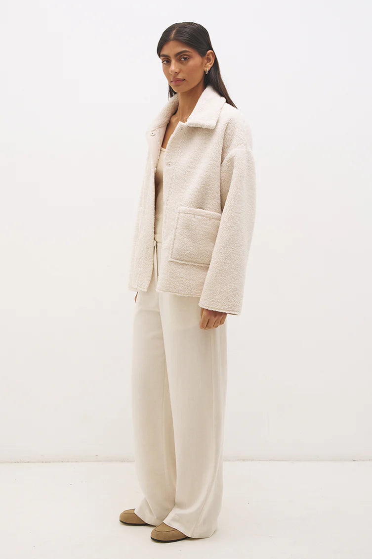 Mon Renn Skadi Reversible Jacket Cream