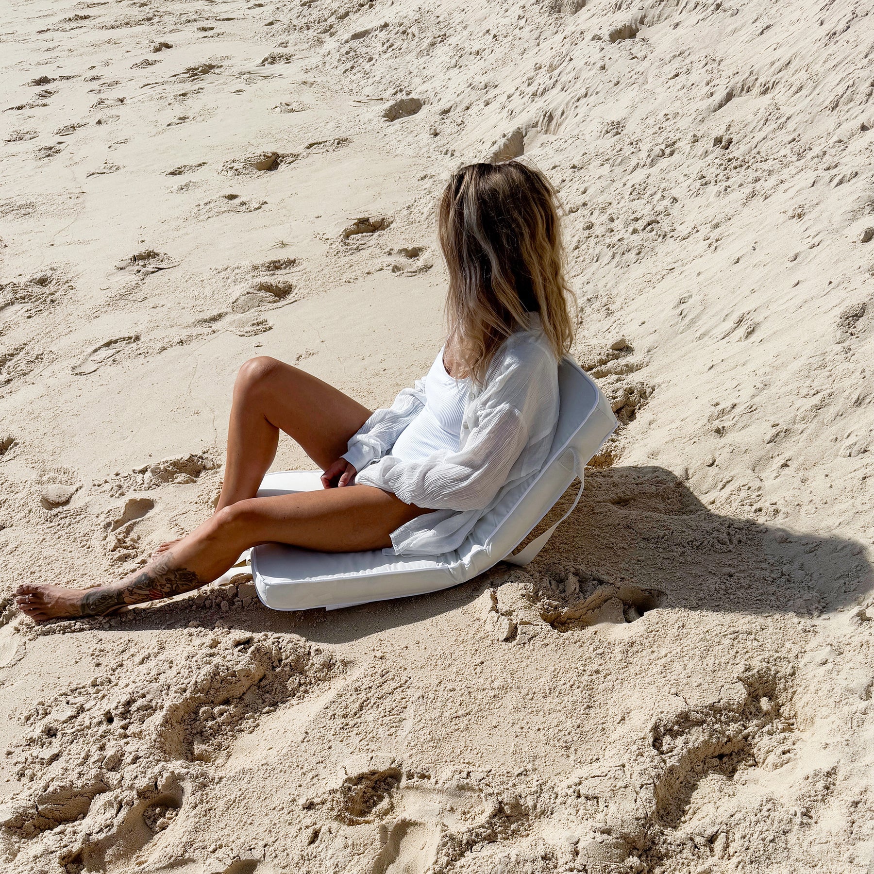 Sunnylife Take Anywhere Folding Chair Casa Cream