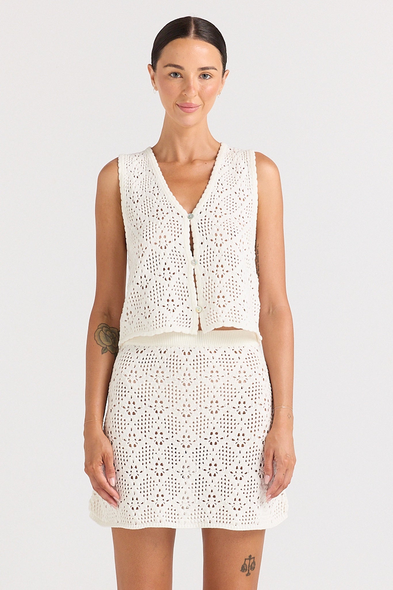 Poolside Paradiso Messina V Knit Top Vanilla